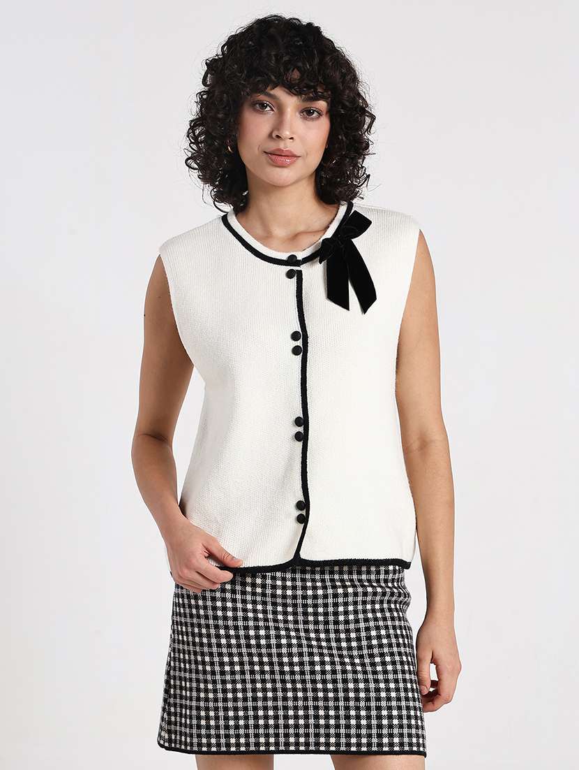 womne off white solid sleeveless regular top - 22086363 - Standard Image - 1