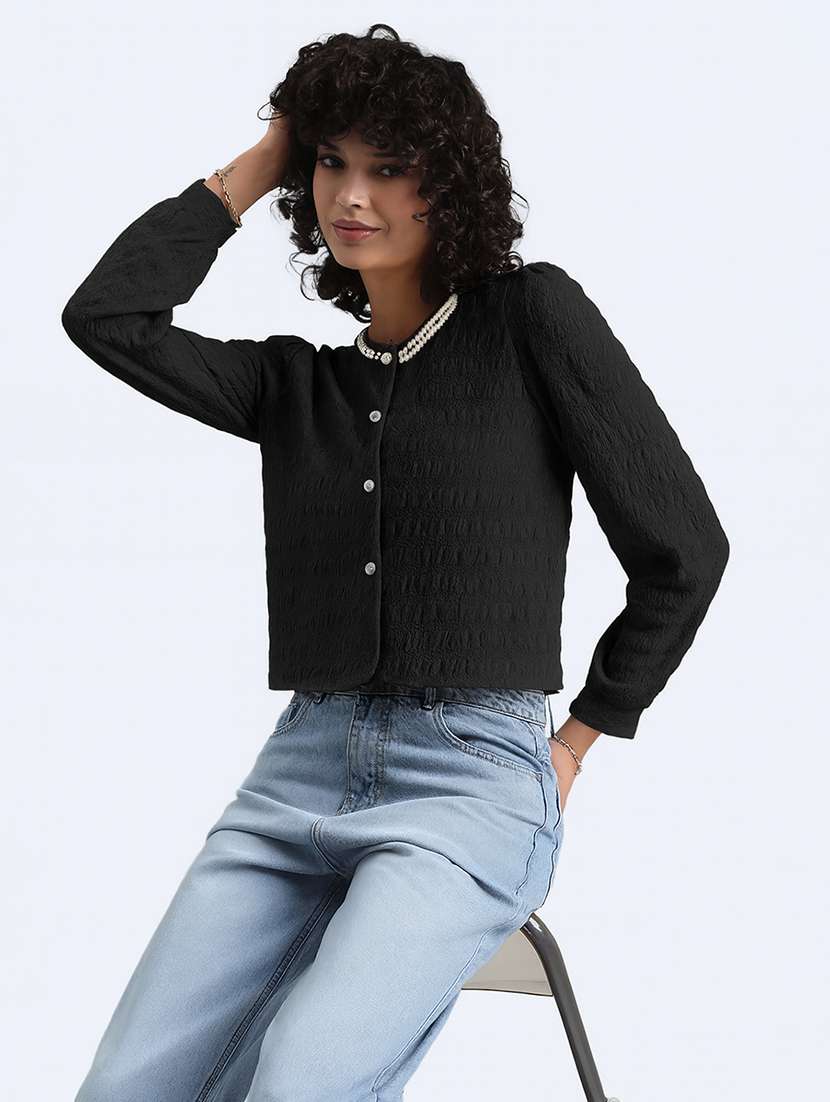 women embellished long sleeev crop top