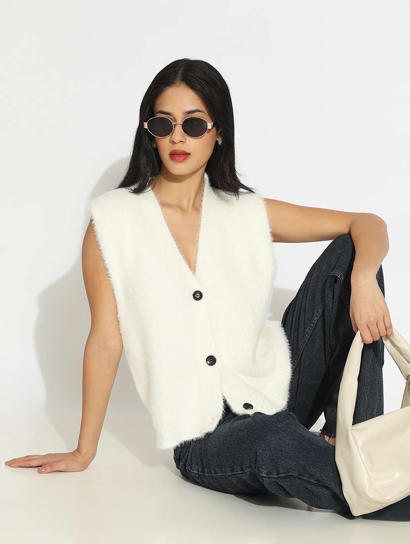 women white solid sleeveless cardigan