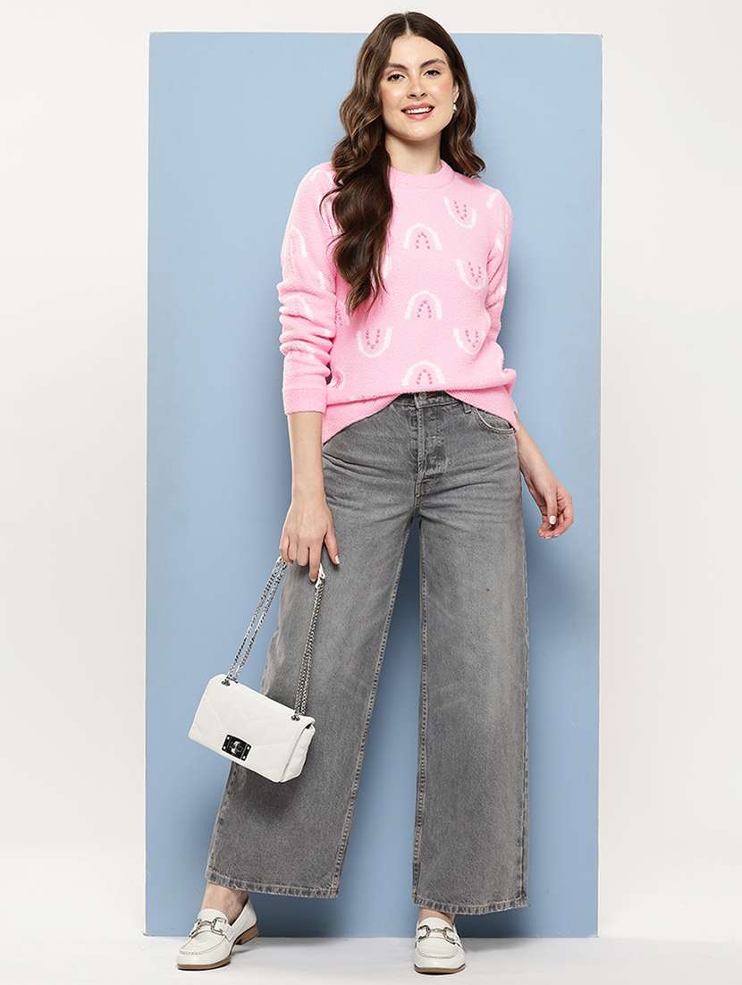 pink wool pullover - 22086515 -  Standard Image - 4