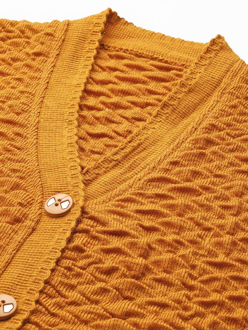 women self designed sleeveless cardigan - 22086539 -  Standard Image - 4