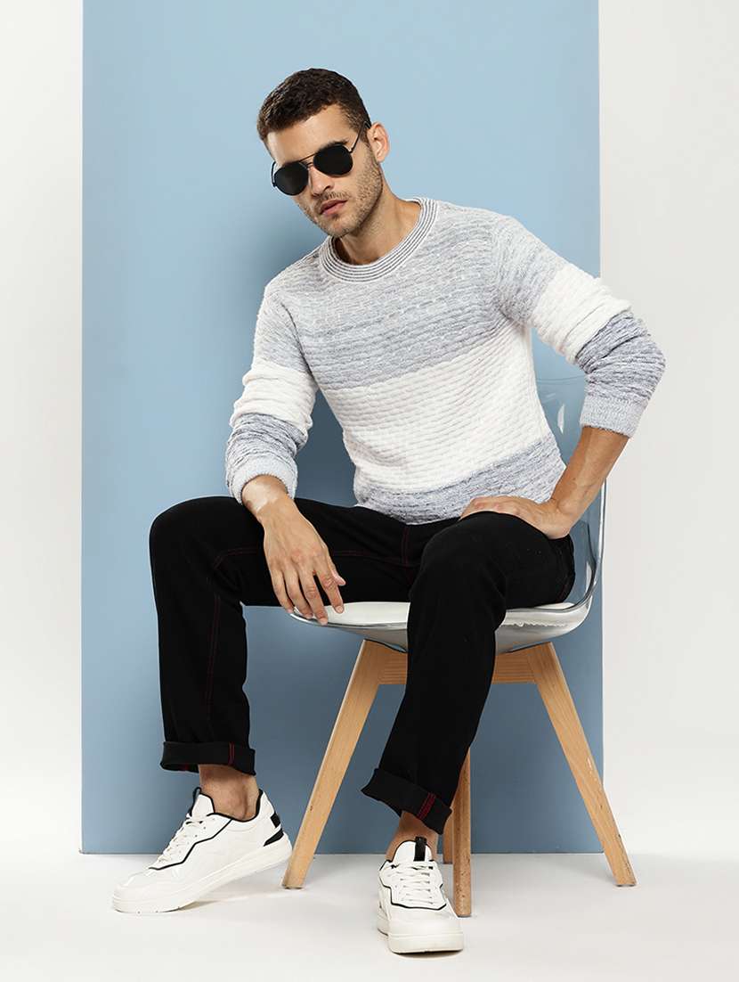 men self design long sleeve regular fit pullover - 22086589 - Standard Image - 4