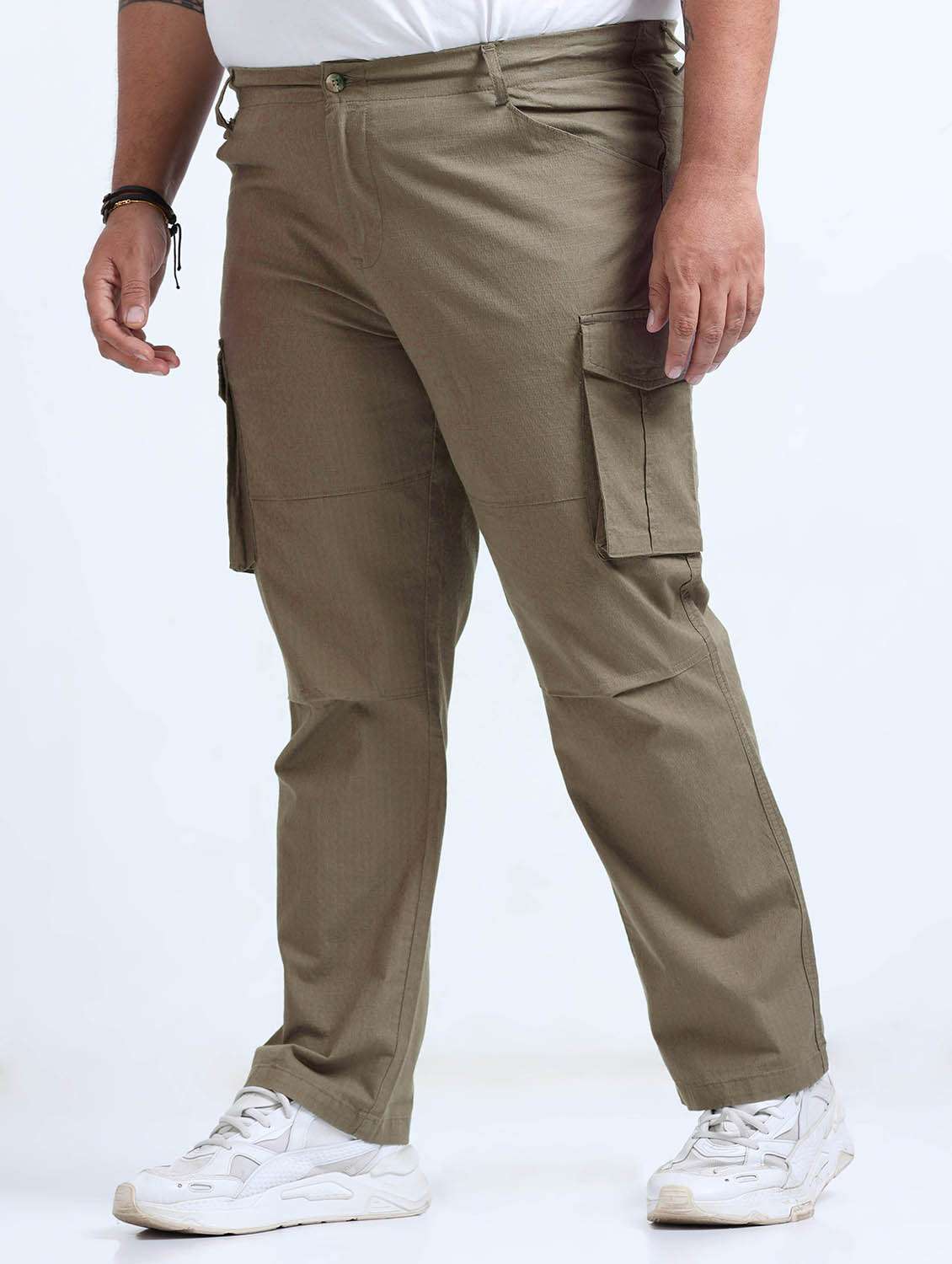 men plus size solid mid rise regular fit cargo - 22086653 - Standard Image - 1