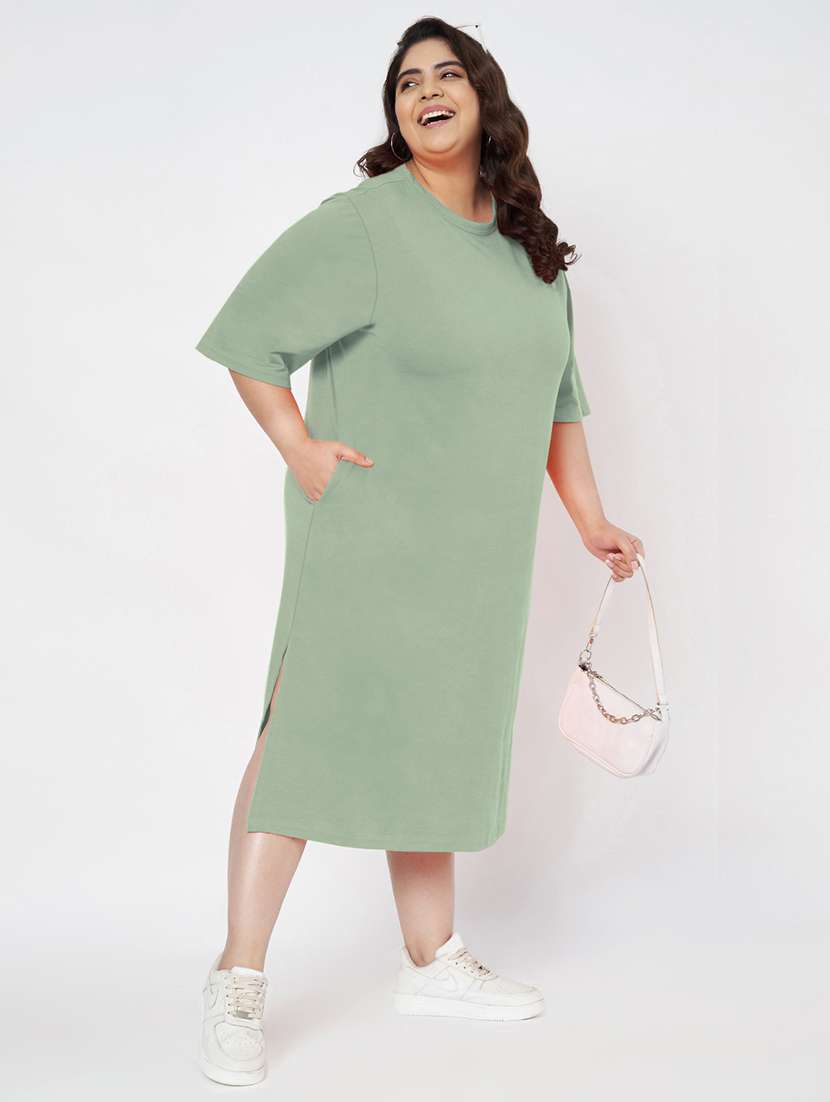 women plus size solid short sleeve t-shirt dress - 22086725 - Standard Image - 4