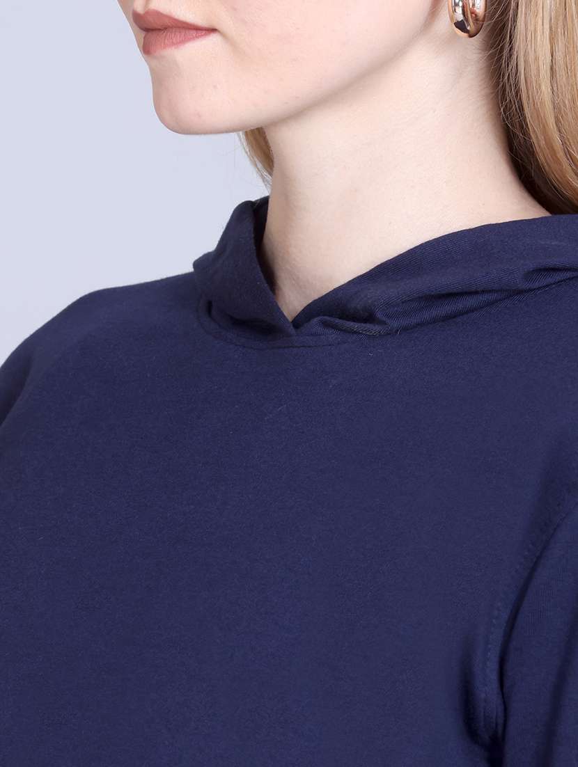 women solid long sleeve hooded crop sweatshirt - 22087136 -  Standard Image - 4