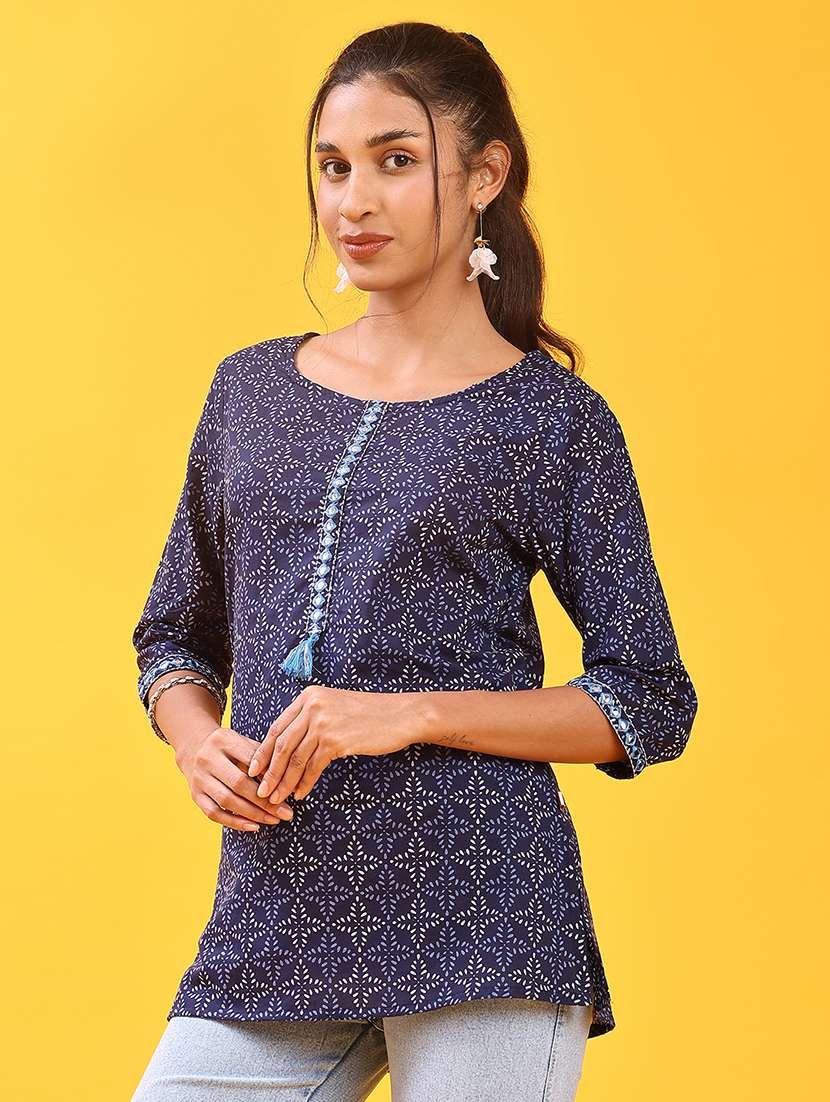 women printed three quarter sleeve straight kurti - 22087280 -  Standard Image - 1