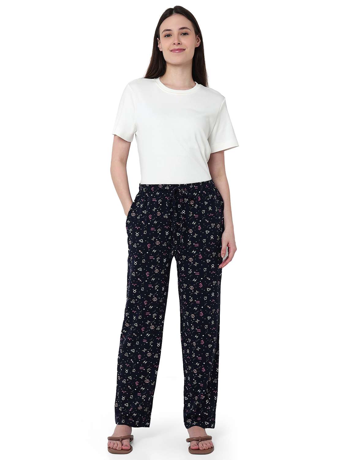 women printed mid rise pajama - 22087999 -  Standard Image - 4