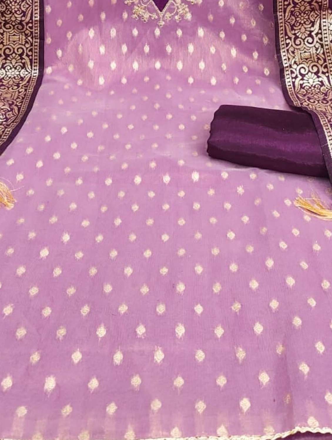 women self design embroidered unstitched suit set - 22088051 -  Standard Image - 4