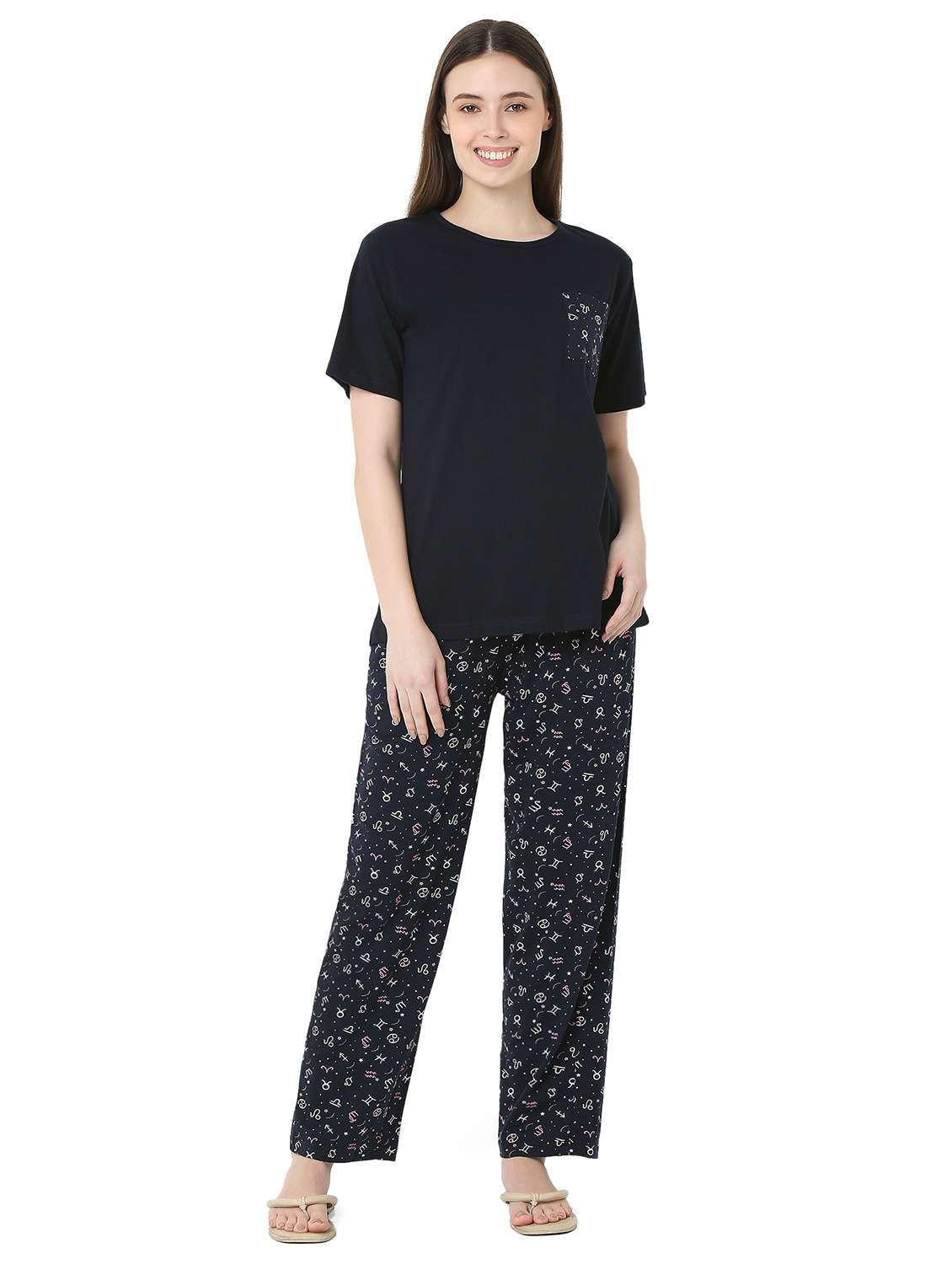 women solid short sleeve regular fit t-shirt - 22088061 - Standard Image - 4