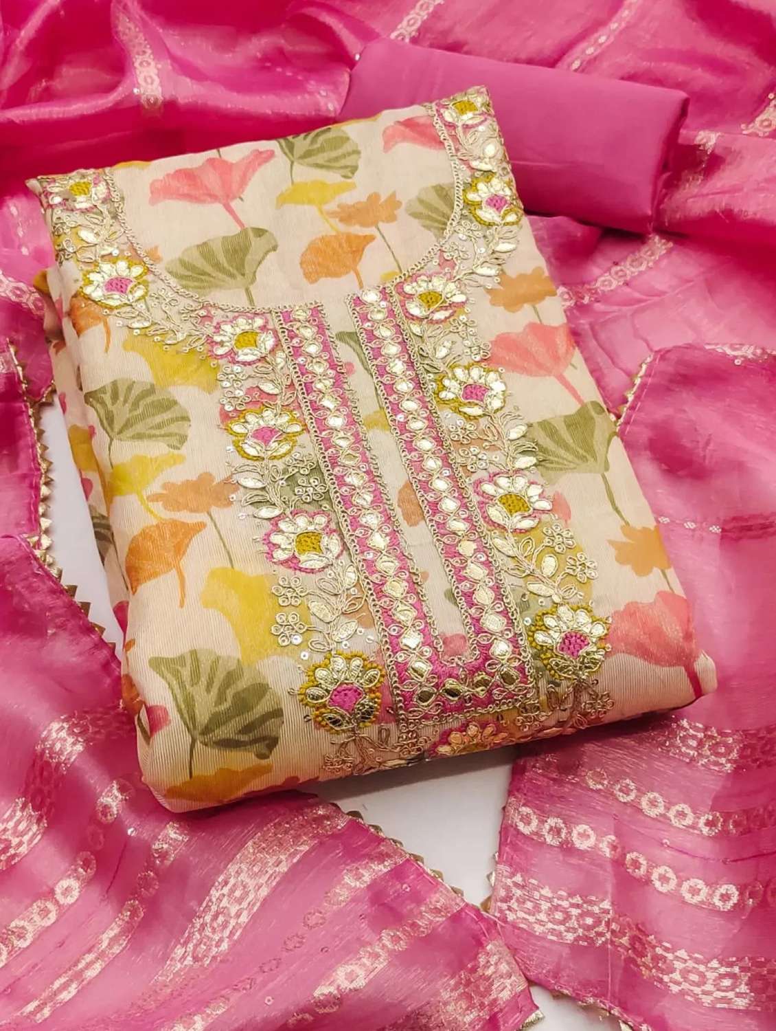 women floral embroidered unstitched suit set