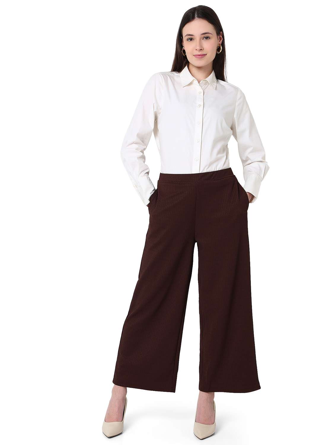 women solid mid rise wide leg trouser - 22088107 - Standard Image - 4
