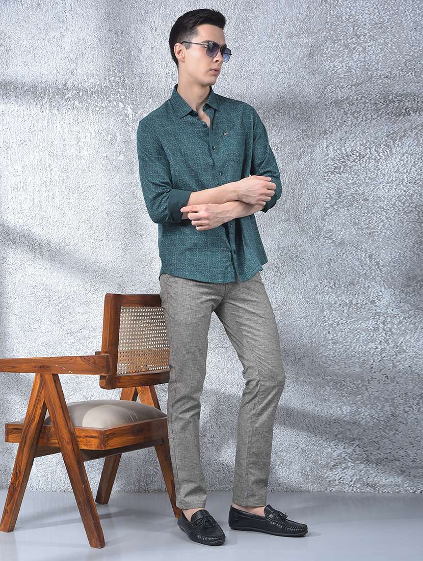 men solid mid rise flat front chinos - 22088163 - Standard Image - 4