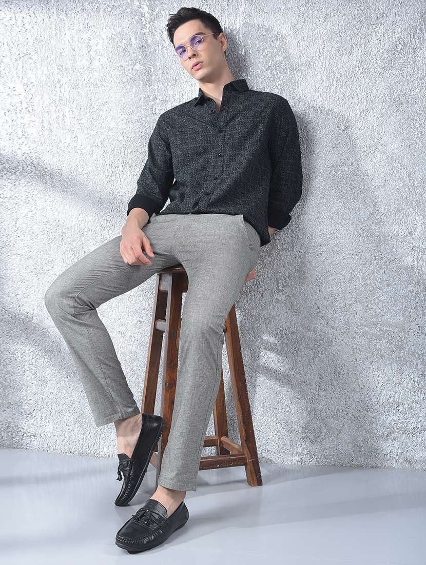 men solid mid rise flat front chinos - 22088164 - Standard Image - 4