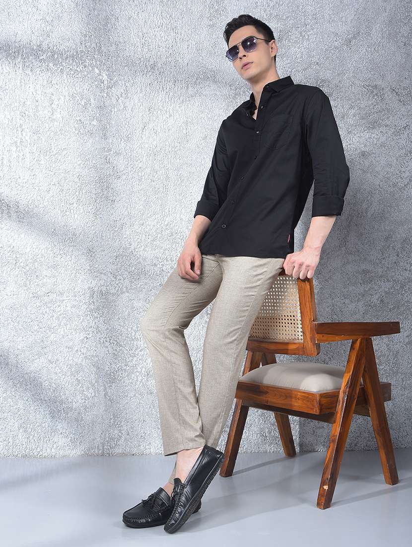 men solid mid rise flat front chinos - 22088166 - Standard Image - 4