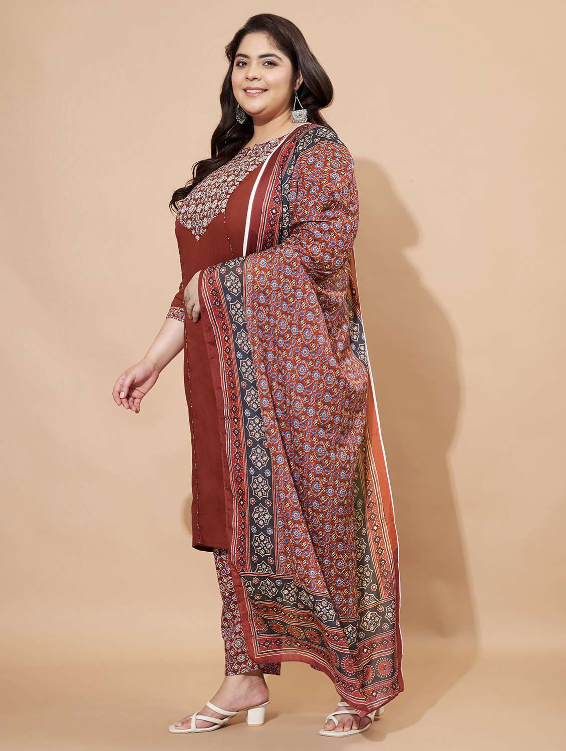 women plus size three quarter sleeve kurta pant with dupatta set - 22088202 -  Standard Image - 1