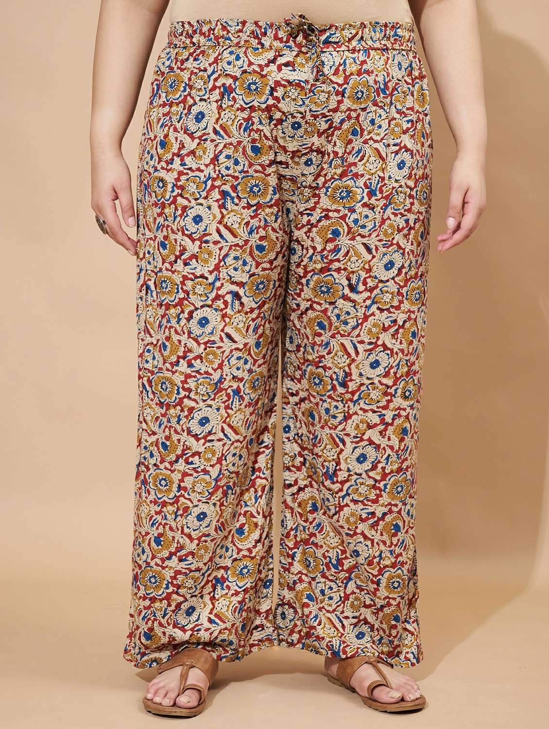 women plus size three quarter sleeve kurta palazzo set - 22088211 -  Standard Image - 4