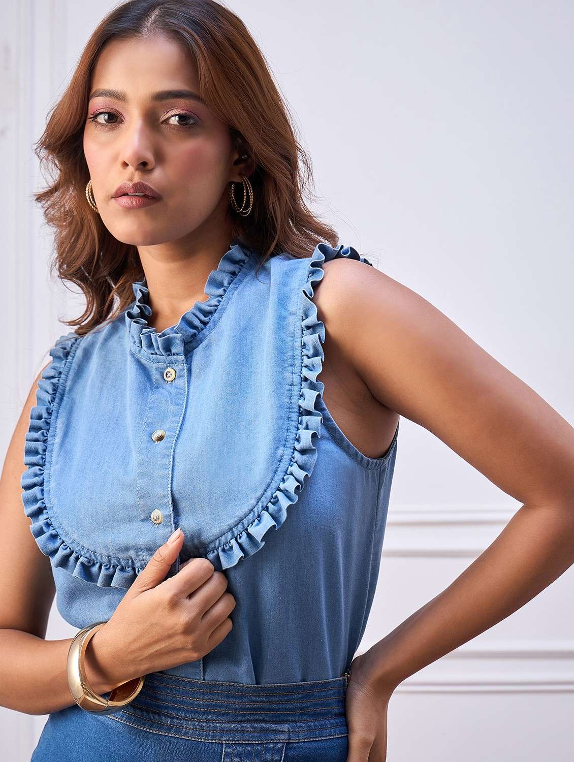 women solid sleeveless denim shirt top - 22088241 - Standard Image - 1