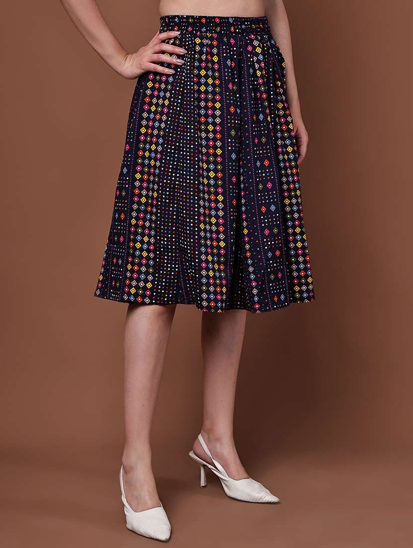 women geometric printed high rise flared skirt - 22088458 -  Standard Image - 1