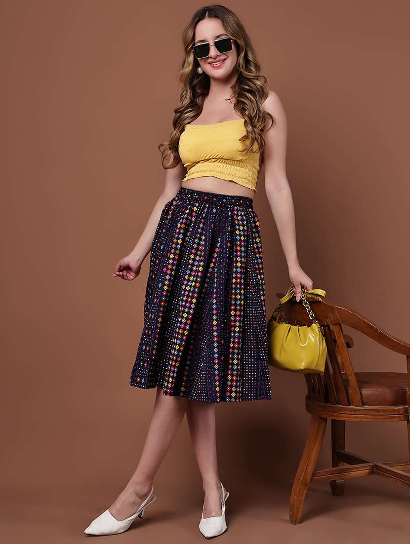 women geometric printed high rise flared skirt - 22088458 -  Standard Image - 4
