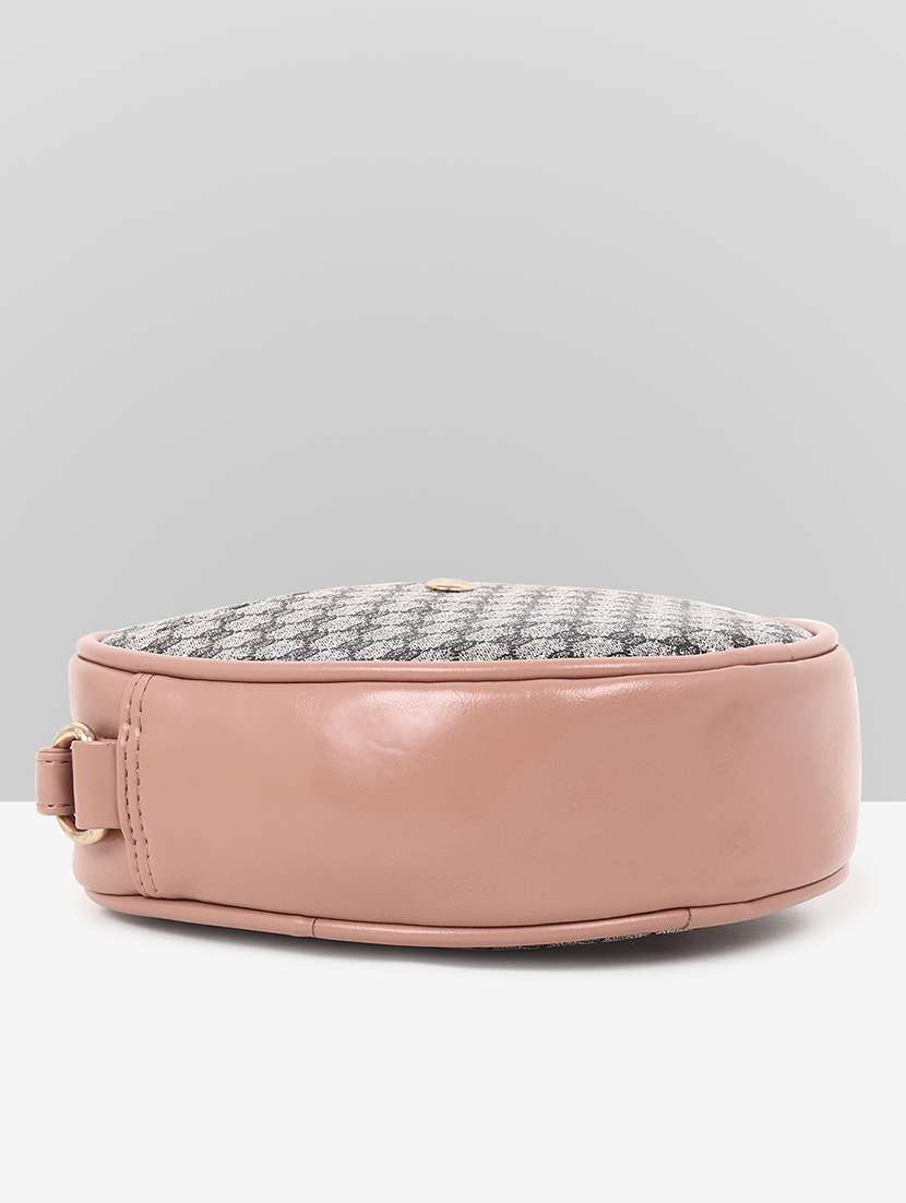 women leatherette sling bag - 22088513 - Standard Image - 4