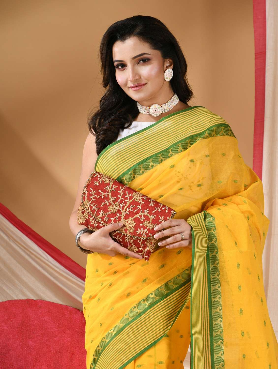 women self design tant saree - 22088638 -  Standard Image - 1