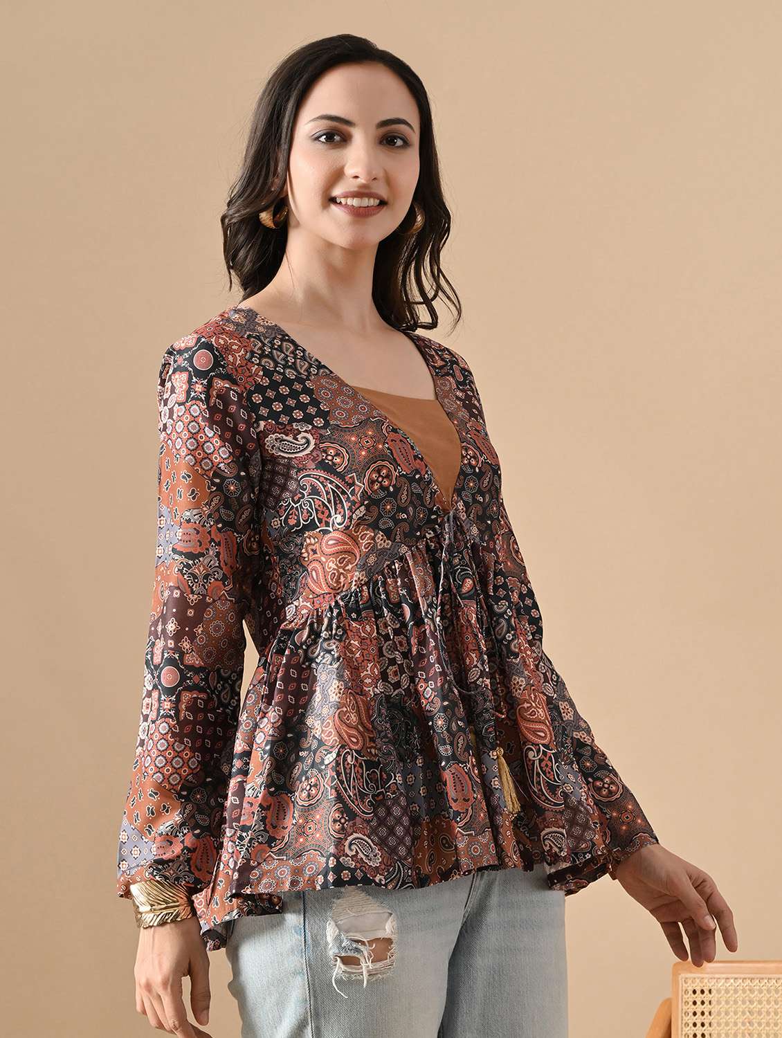 women printed long sleeve flared top - 22088697 - Standard Image - 4