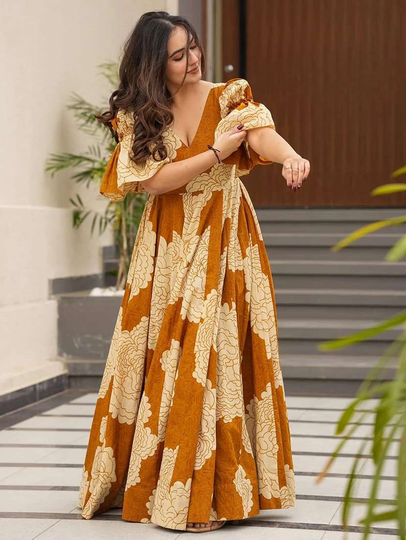 women floral print puff sleeve fit & flared dress - 22088838 -  Standard Image - 4