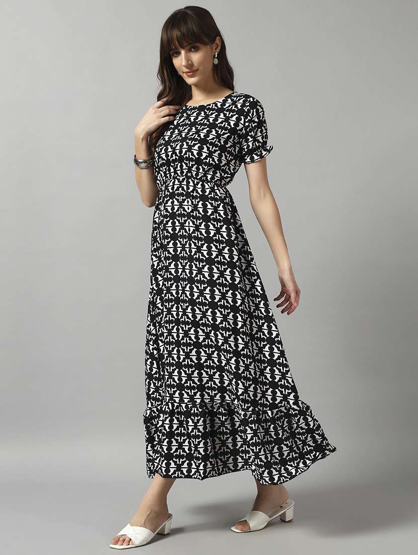 women printed short sleeve tiered dress - 22089292 -  Standard Image - 1