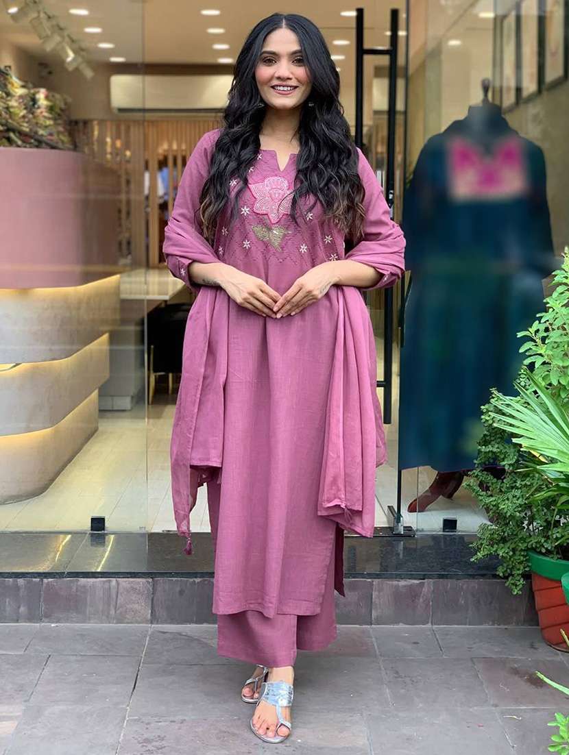 women embroidered three quarter sleeve kurta pant with dupatta set - 22092085 -  Standard Image - 1