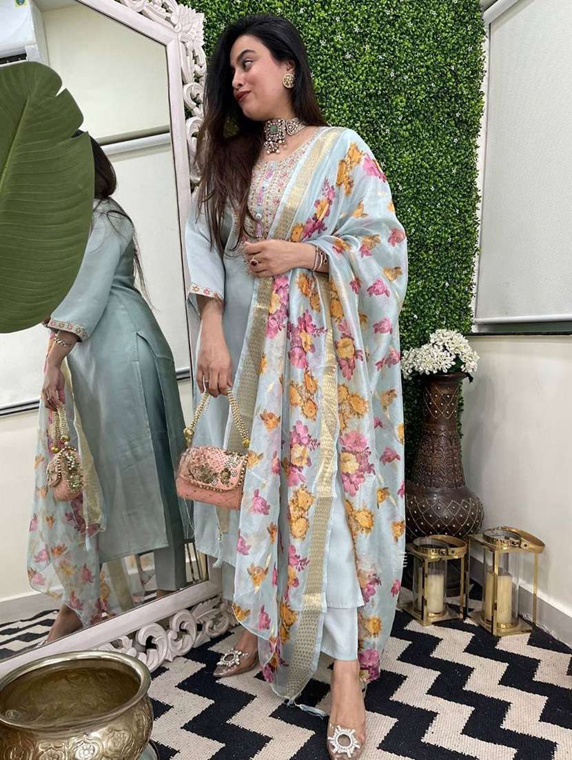 women embroidered three quarter sleeve kurta pant with dupatta set - 22092087 -  Standard Image - 1