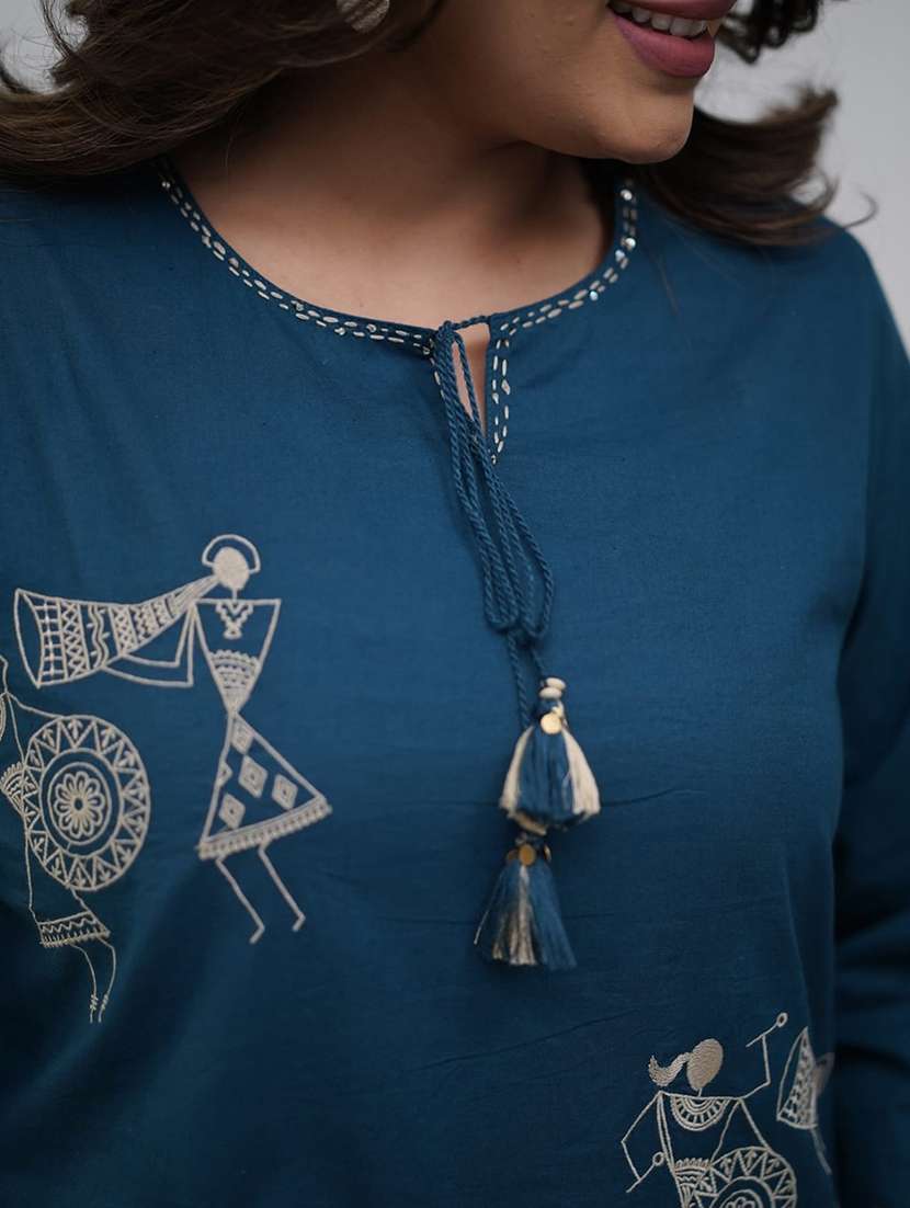 women warli three quarter sleeve kurta pant with dupatta set - 22092094 -  Standard Image - 4