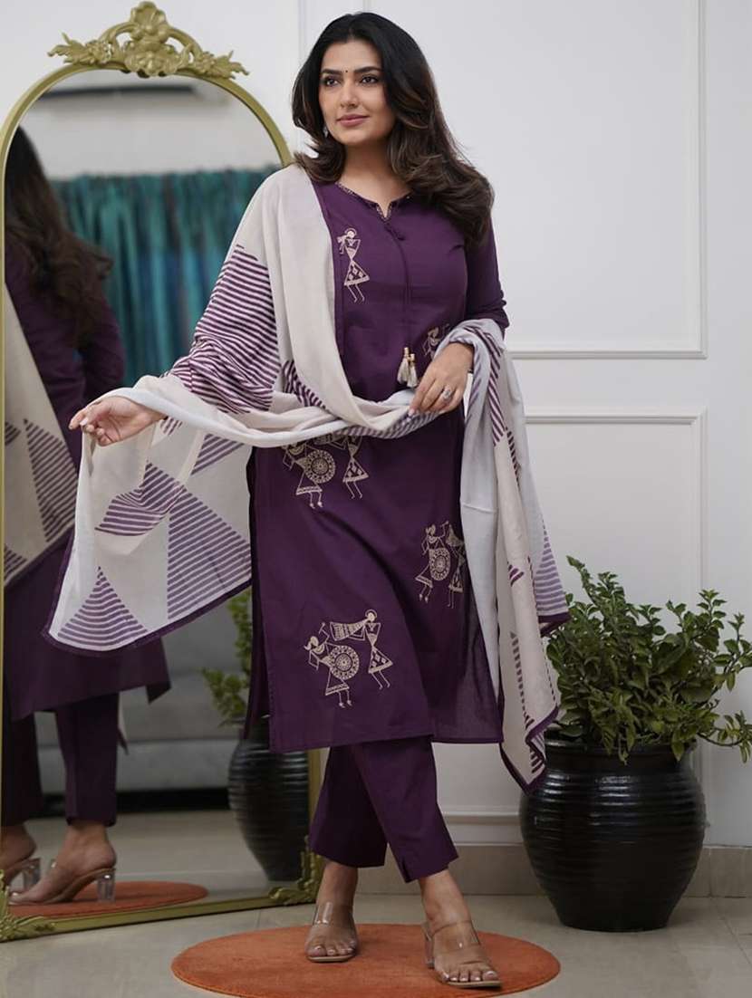 women warli three quarter sleeve kurta pant with dupatta set - 22092095 -  Standard Image - 1