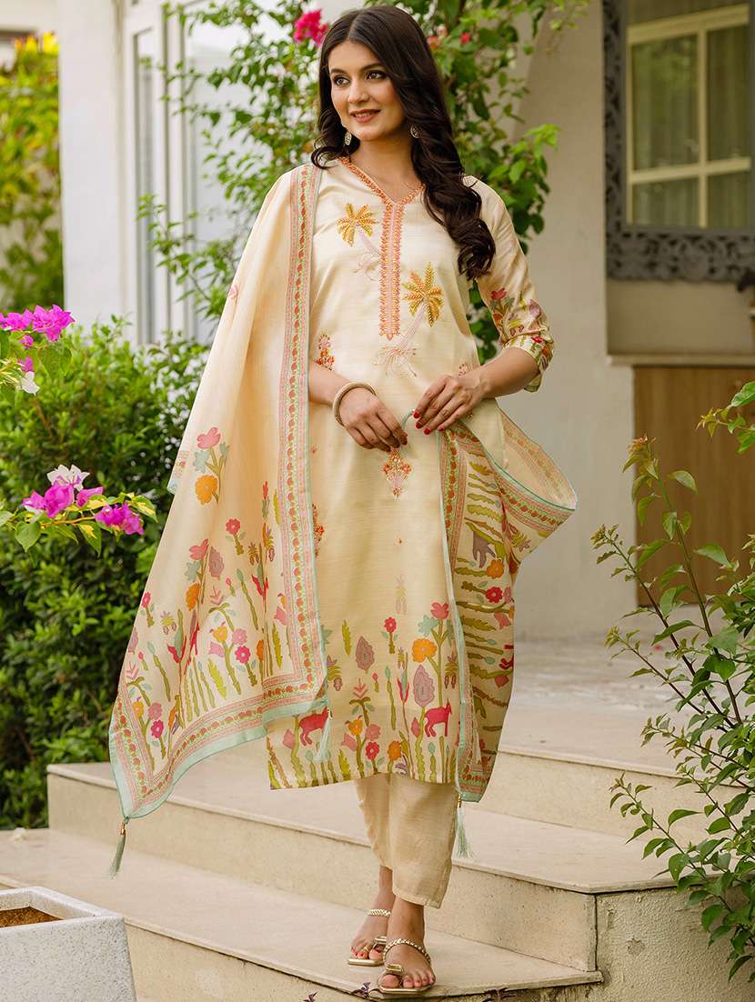 women embroidered three quarter sleeve kurta pant with dupatta set - 22092099 -  Standard Image - 1