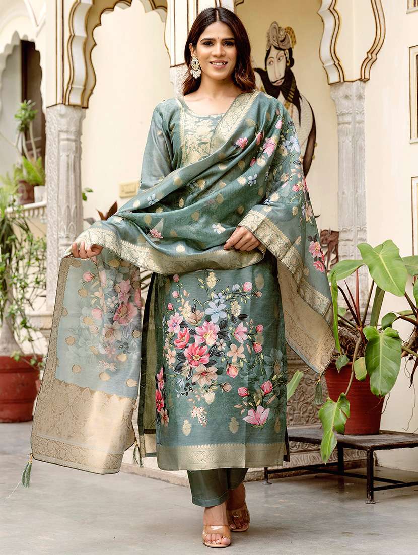 women floral three quarter sleeve kurta pant with dupatta set - 22092104 -  Standard Image - 4
