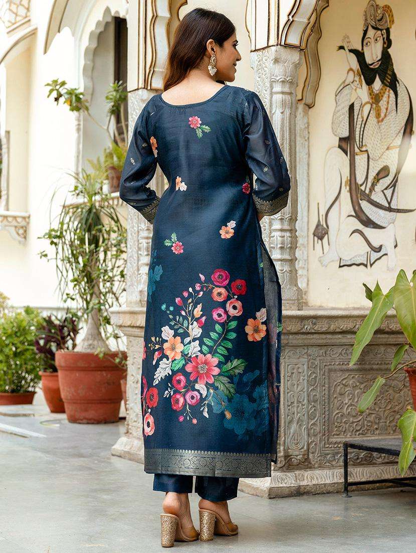 women floral three quarter sleeve kurta pant with dupatta set - 22092105 -  Standard Image - 4