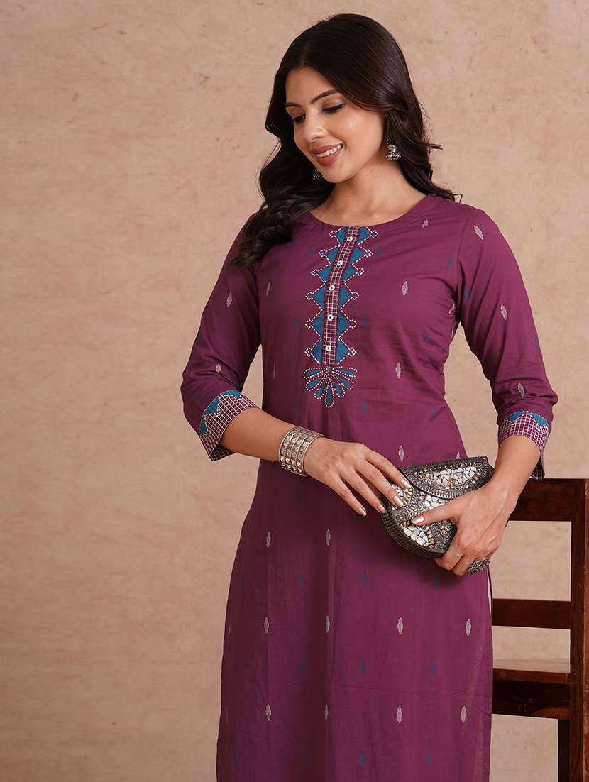 women printed three quarter sleeve straight kurta - 22092201 - Standard Image - 1