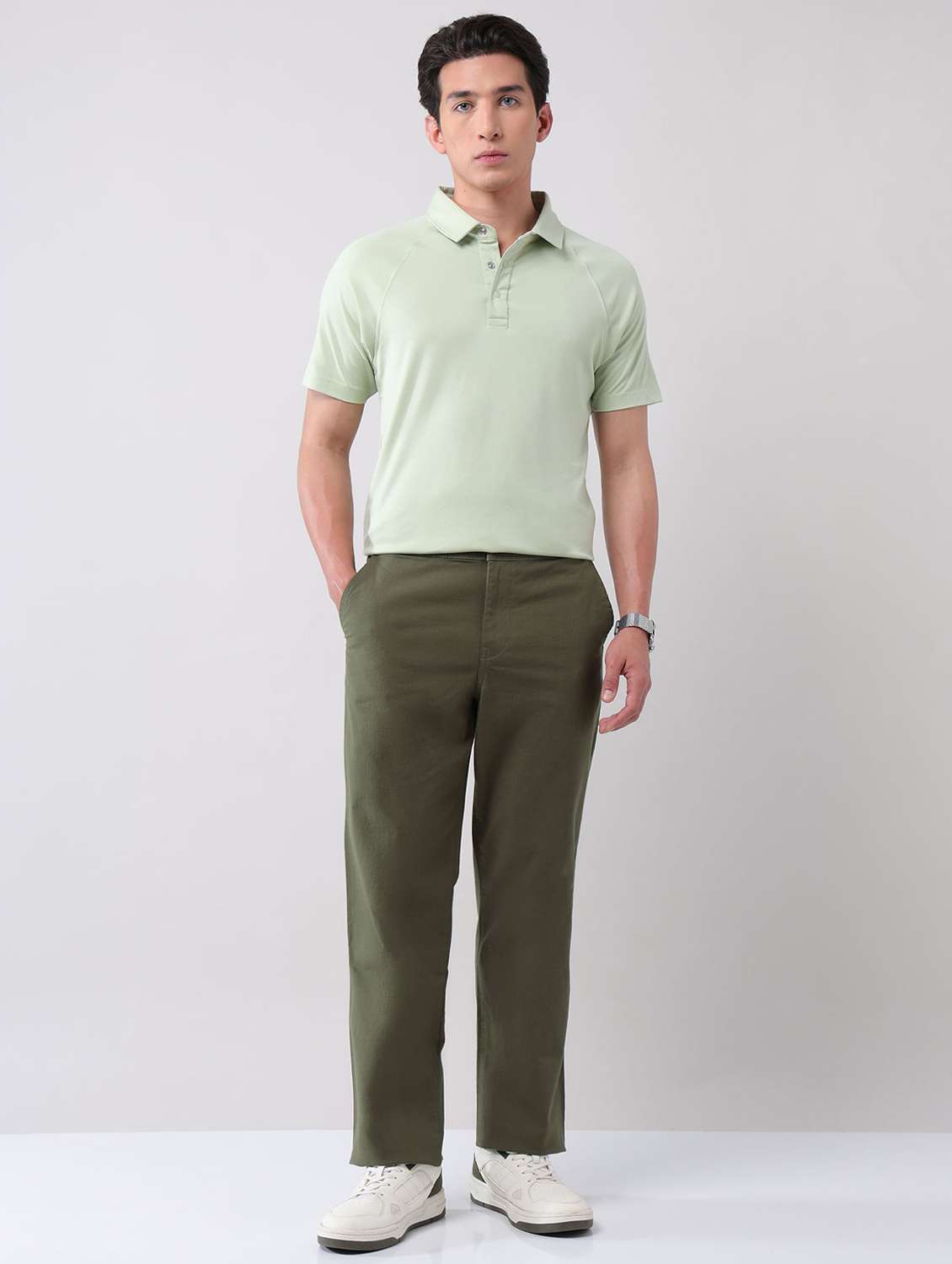 men solid mid rise flat front chinos trouser - 22092310 - Standard Image - 4