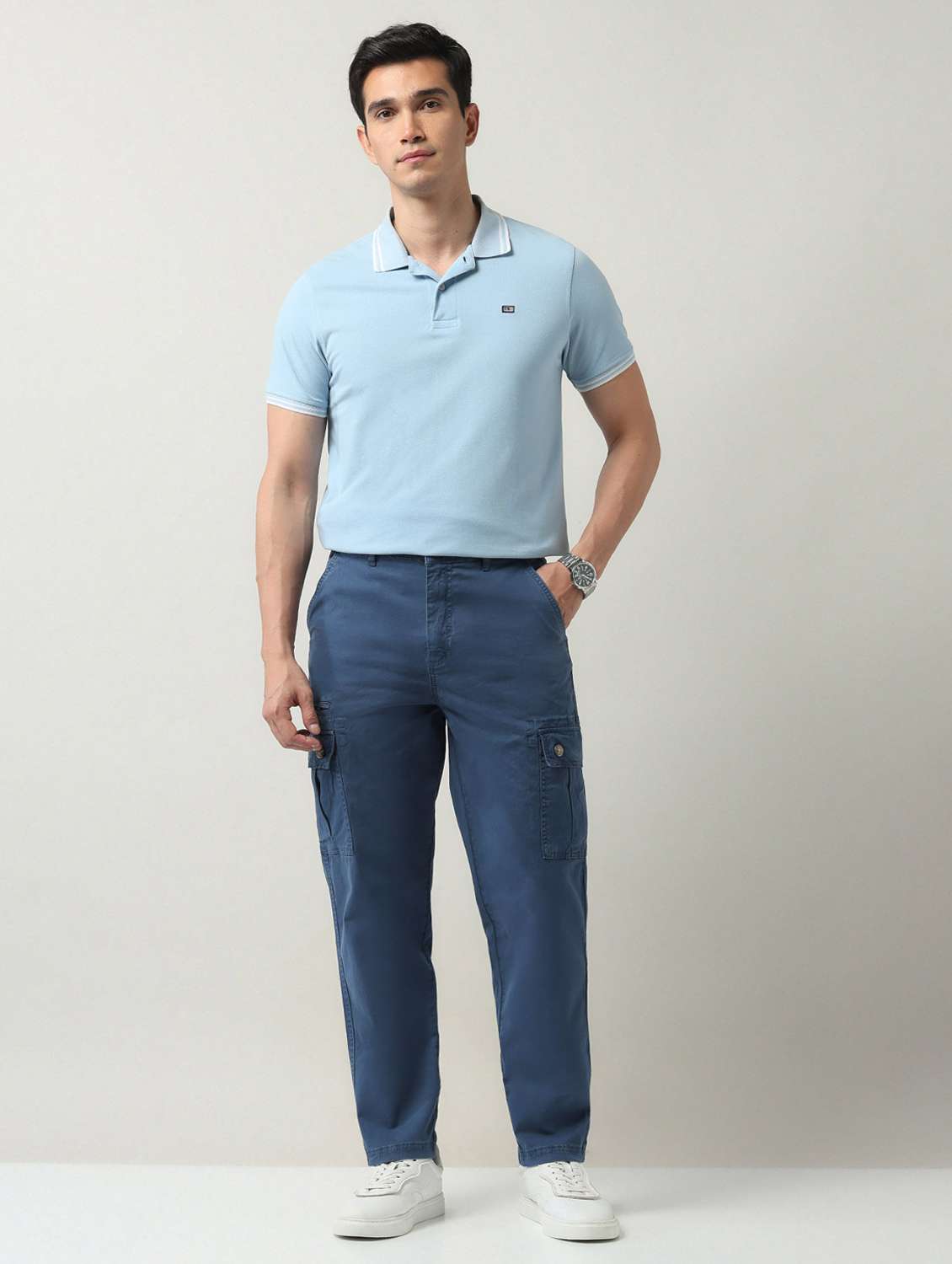 men solid mid rise relaxed fit cargo - 22092326 - Standard Image - 4