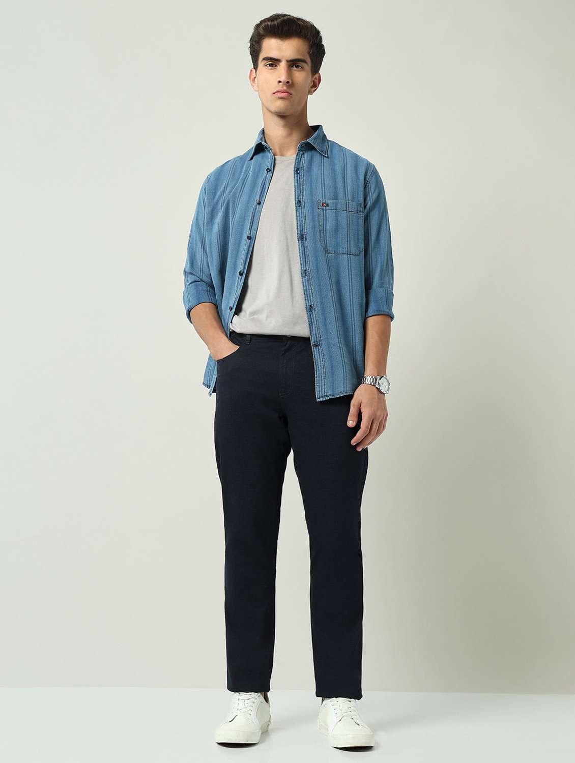 men solid mid rise flat front chinos trouser - 22092525 -  Standard Image - 4