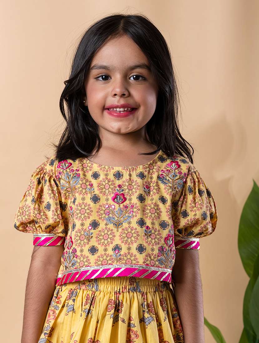 girls floral print lehenga and choli - 22092600 -  Standard Image - 4