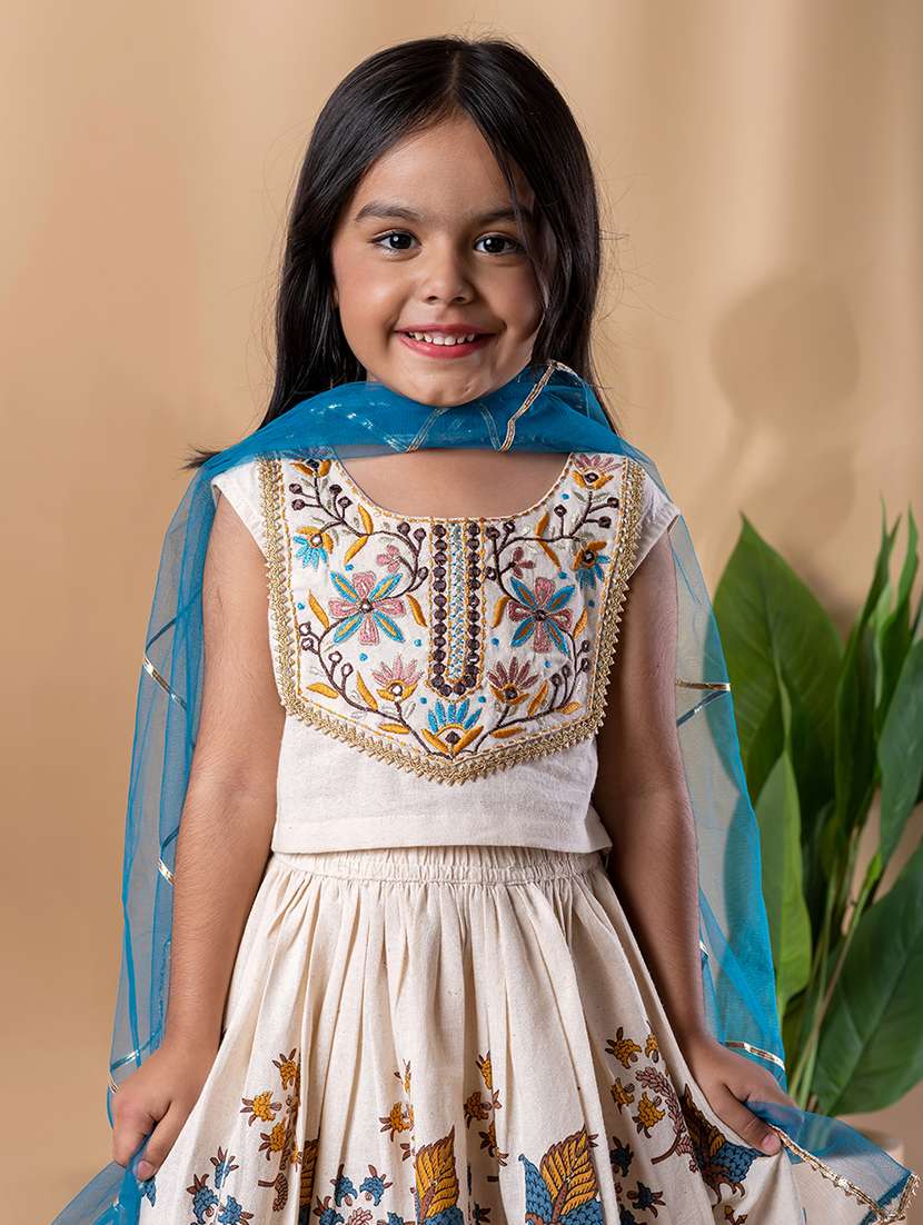 girls floral print lehenga and choli with dupata - 22092601 -  Standard Image - 4