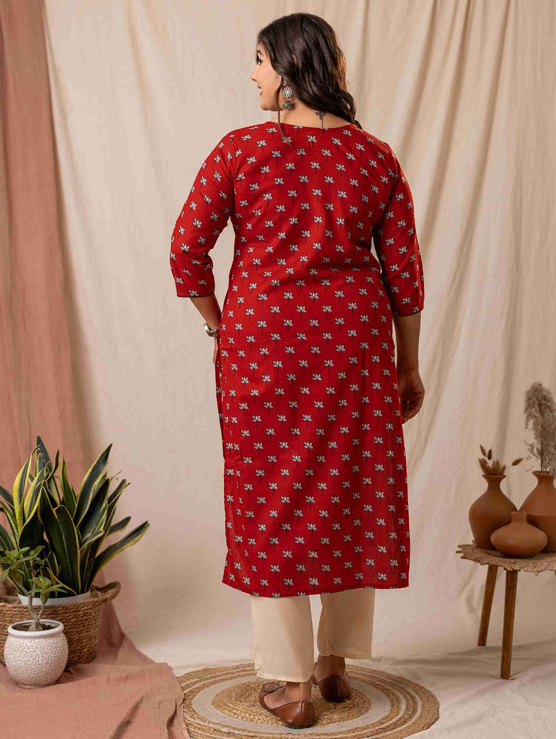 women floral three quarter sleeve straight kurta  - 22092621 -  Standard Image - 1