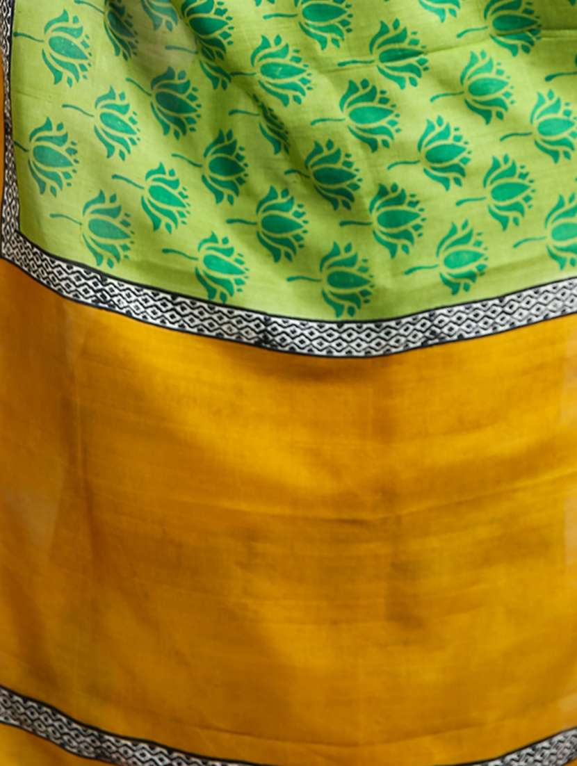 women floral printed handloom saree with blouse - 22092640 - Standard Image - 4