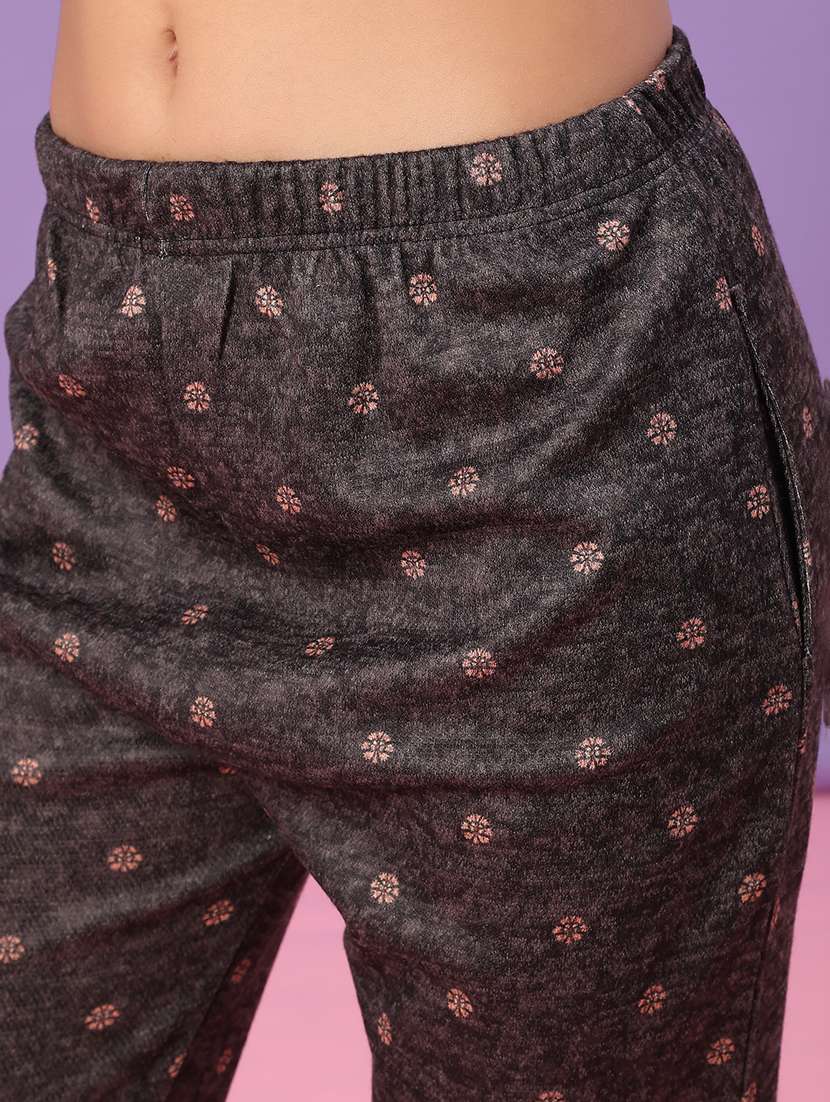 women self design long sleeve kurta pant with dupatta set - 22093062 -  Standard Image - 4