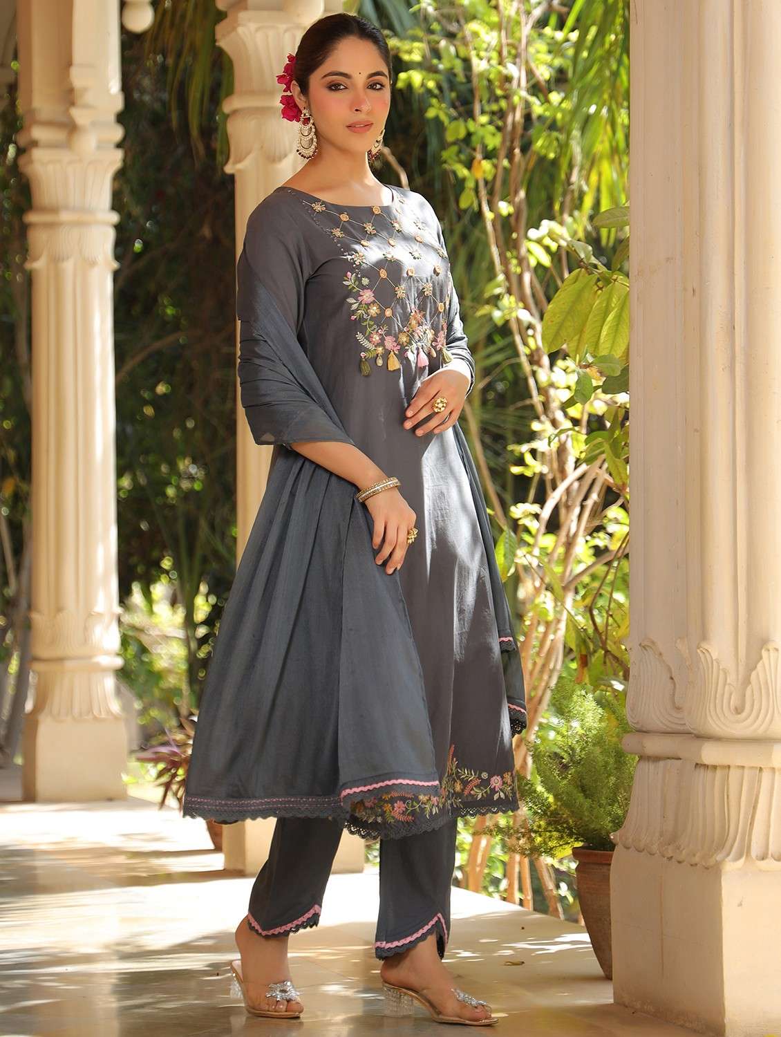 women embroidered three quarter sleeve kurta pant with dupatta set - 22093230 - Standard Image - 1