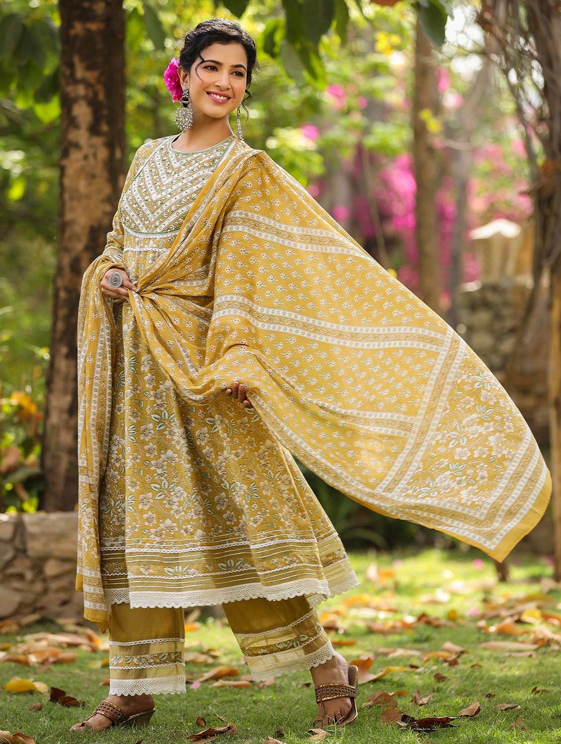 women embroidered three quarter sleeve kurta pant with dupatta set - 22093247 -  Standard Image - 1