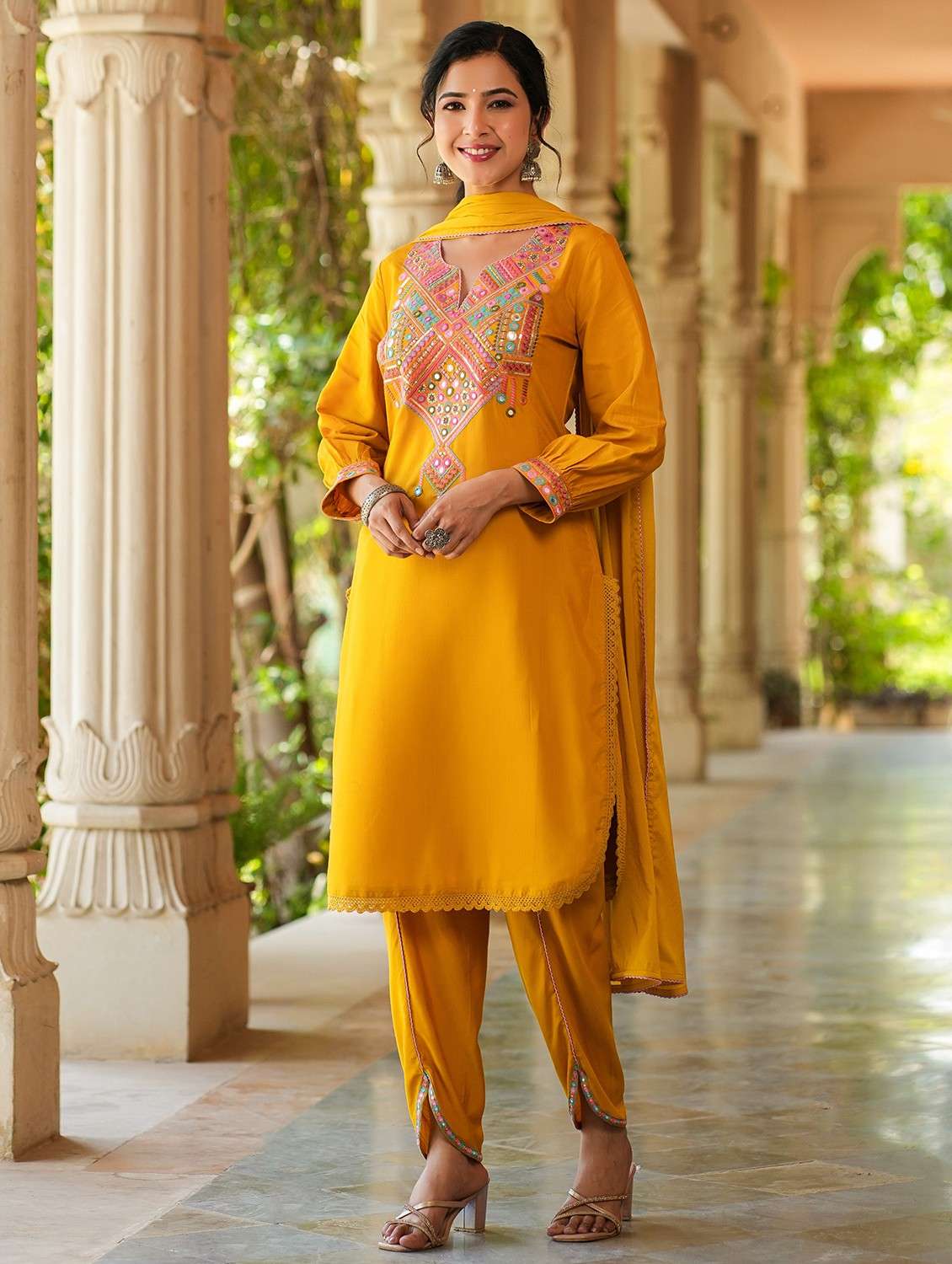 women embroidered long sleeve kurta pant with dupatta set - 22093251 -  Standard Image - 1