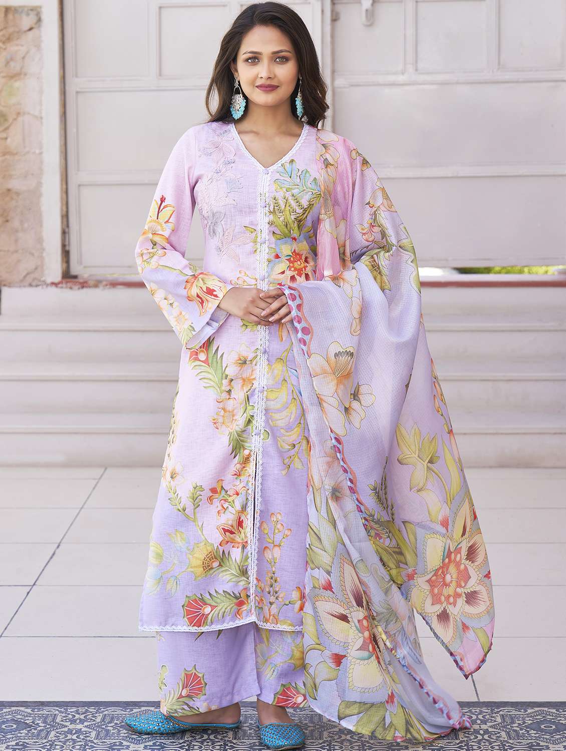 women embroidered long sleeve kurta pant with dupatta set