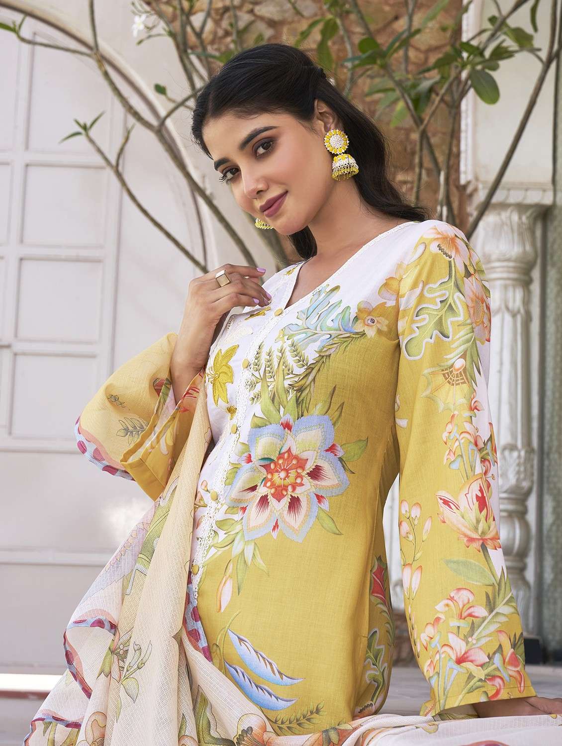 women embroidered long sleeve kurta pant with dupatta set - 22093277 - Standard Image - 1