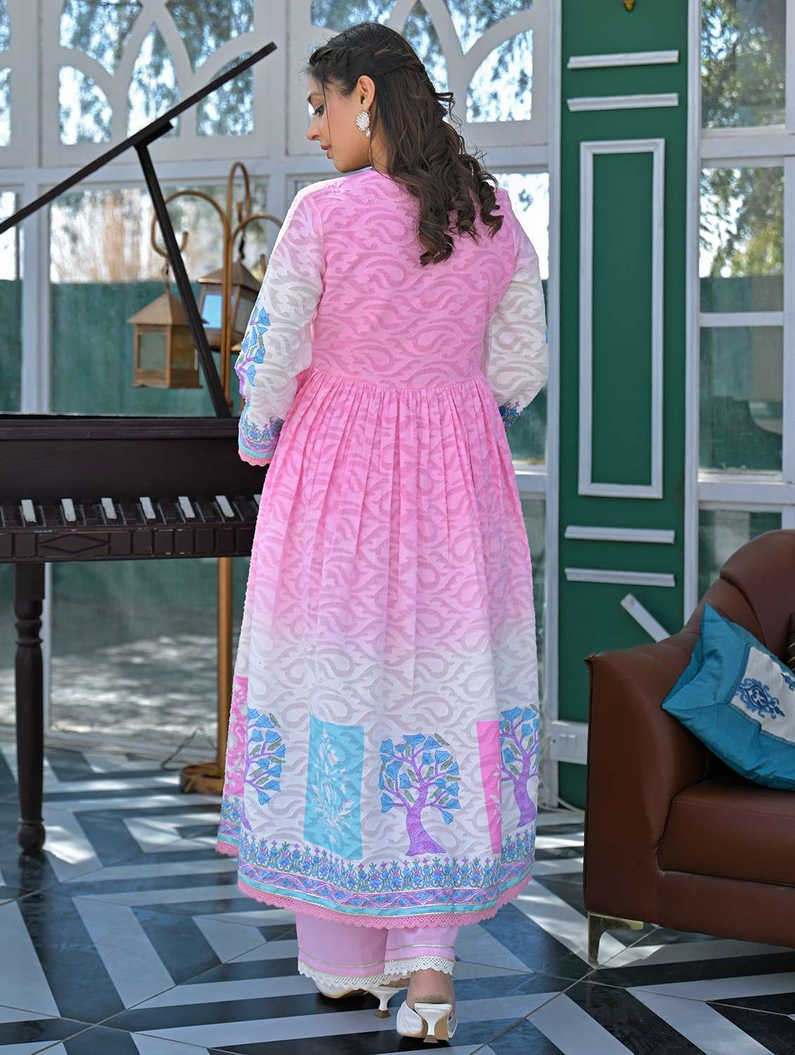 women embroidered three quarter sleeve kurta pant with dupatta set - 22093282 - Standard Image - 4